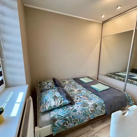 Przytulna Przestrzen W Ilawie 아파트 이아와